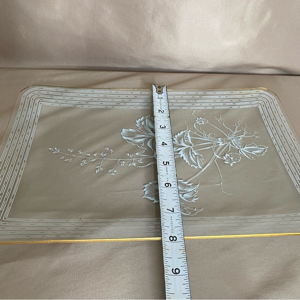 Vintage Gold Rim Etched Rectangular Plate - Picture 11 of 11